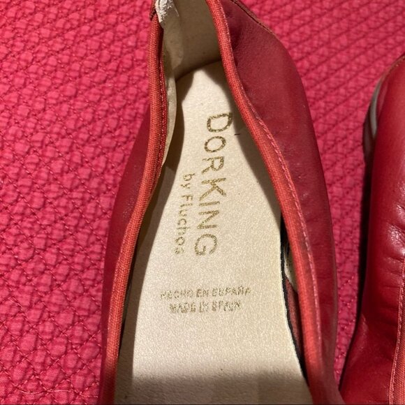 DORKING Sz 41 by Fluchos Red Metallic Slip-On Square  Toe Shoes Made In Spain - Picture 3 of 8
